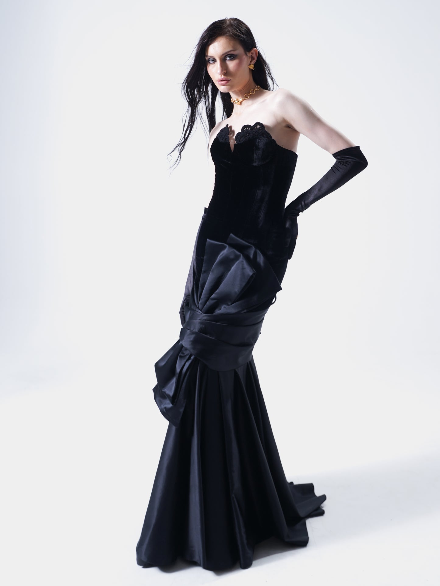 Velours Sauvage Bow Gown