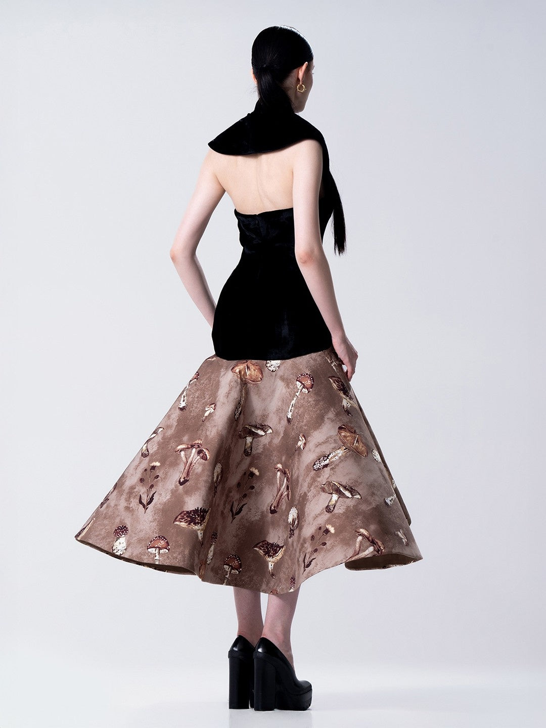 Champignon Contrast Midi Dress