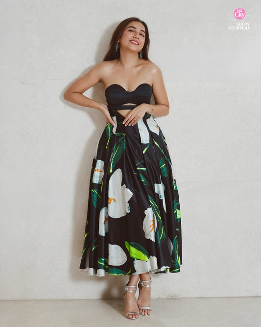 Prajakta Koli - Tulipe Bustier Midi Dress