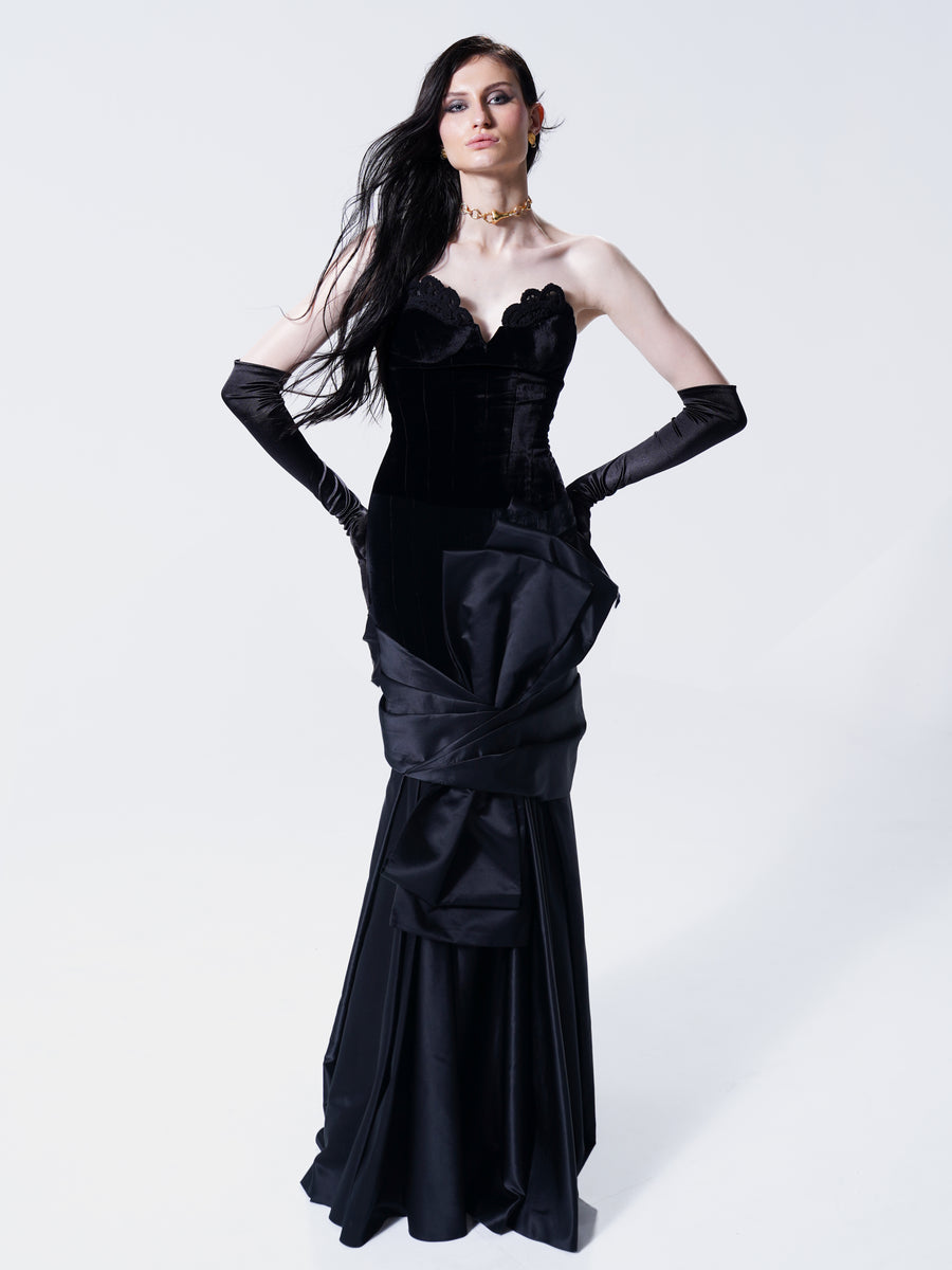 Velours Sauvage Bow Gown